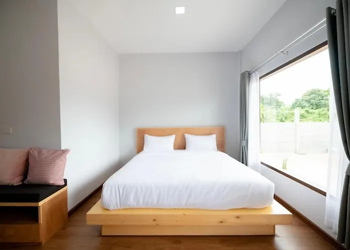 Intha โรงแรม 3*