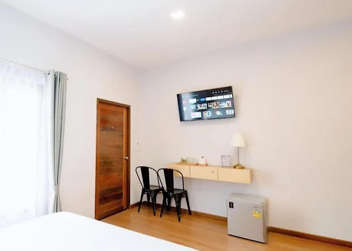 Intha โรงแรม Ban Khao Lao