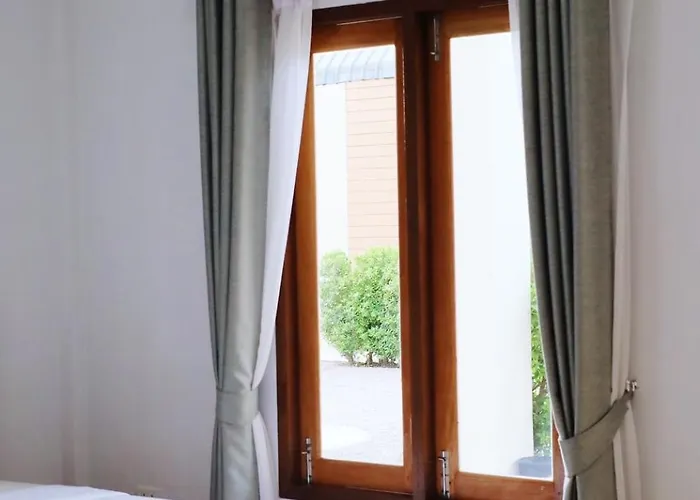 Intha โรงแรม 3*