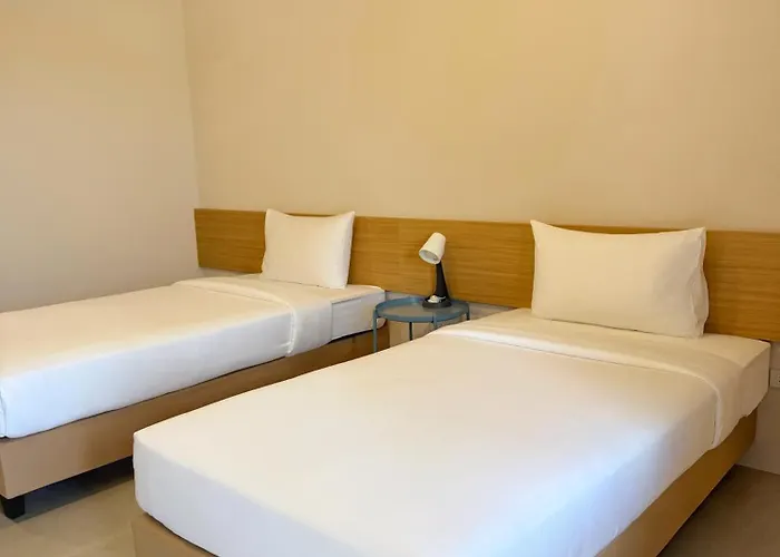 โรงแรม Intha Ban Khao Lao